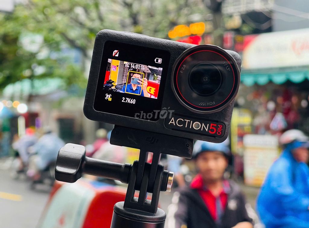 Camera hành động DJI Action 5 Pro Combo Advanced