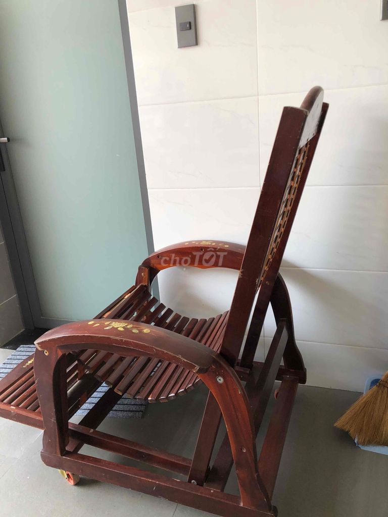 Ghế thư giãn gỗ căm xe. Mua bán Bàn ghế tại Thành phố Bà Rịa Bà Rịa - Vũng Tàu được đăng bởi Minh hình 1