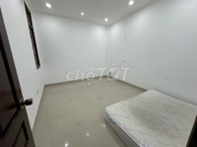 Дом в переулке 216 Чунг Кинь, 60 кв.м, 5 этажей