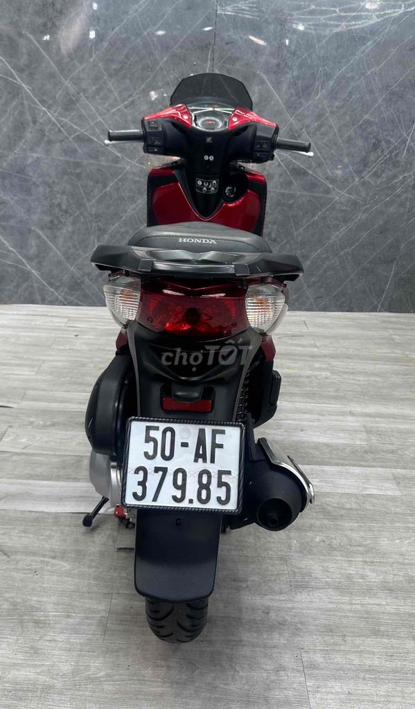 Хонда SH 125i 2011 красная черная SM104