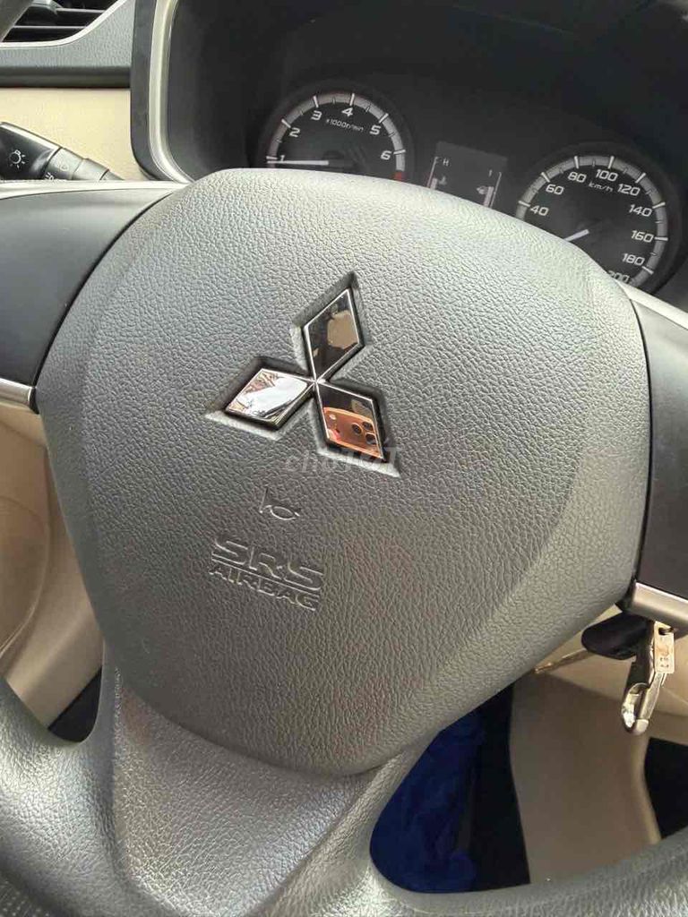 BÁN XE MITSUBISHI XPANDER 2019. Mua bán Ô tô tại Thị xã Hương Trà Thừa Thiên Huế được đăng bởi Diễm Quỳnh hình 10