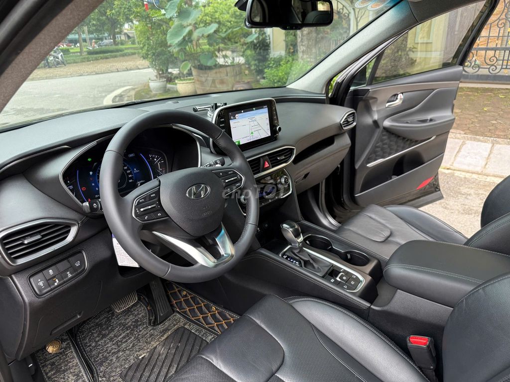 Hyundai Santa Fe 2019 2.2D Premium - 81000 km. Mua bán Ô tô tại Quận Long Biên Hà Nội được đăng bởi Nguyễn Anh hình 7