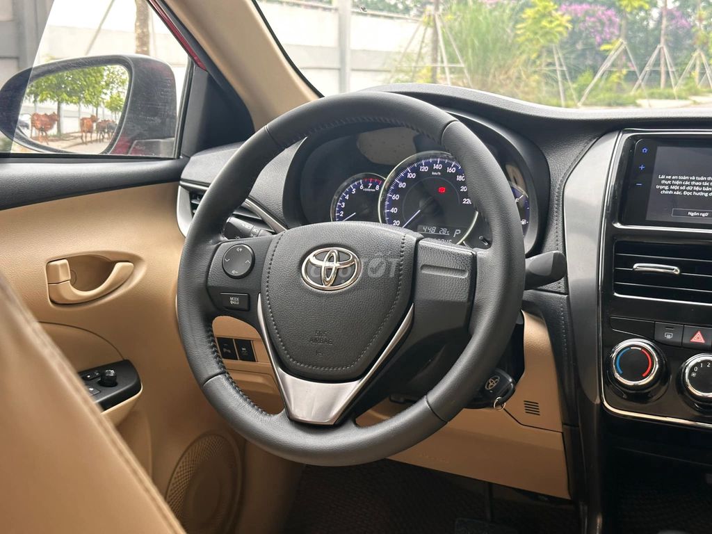 Bán xe Toyota Vios E 2023 số tự động màu đỏ. Mua bán Ô tô tại Quận 12 Tp Hồ Chí Minh được đăng bởi Huy 702 hình 6