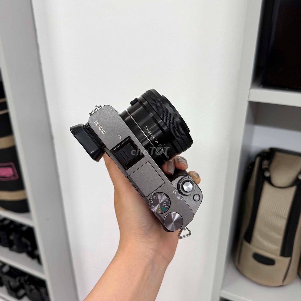Sony A6000 & A6100 & 16-50 F3.5 & 18-135 & 35 F1.8. Mua bán Máy ảnh, Máy quay tại Quận Thanh Xuân Hà Nội được đăng bởi Nguyễn Cường Camera hình 1