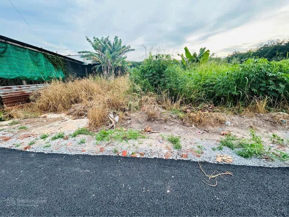 Chủ gửi bán lại lô 309m² sẵn 100m2 TC, sau chợ An Linh-Phú Giáo cũ