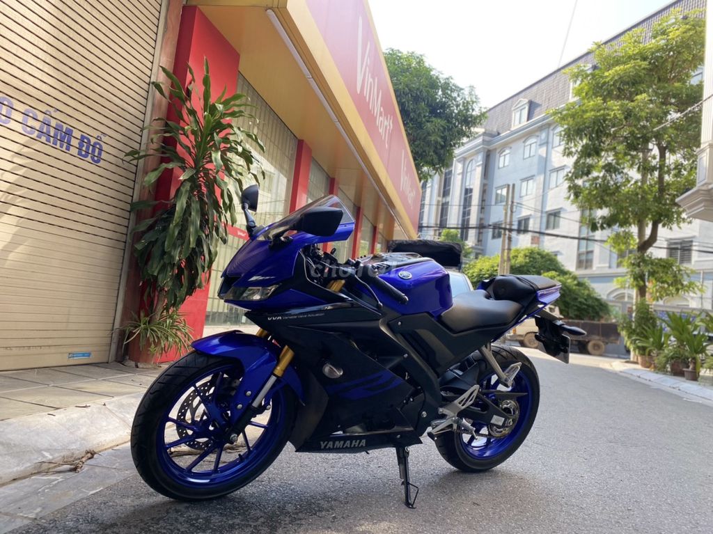 Yamaha r15 v3 chót chét.mới cứng.góp o đồng. Mua bán Xe máy tại Quận Cầu Giấy Hà Nội được đăng bởi Tong motor xe may hình 4