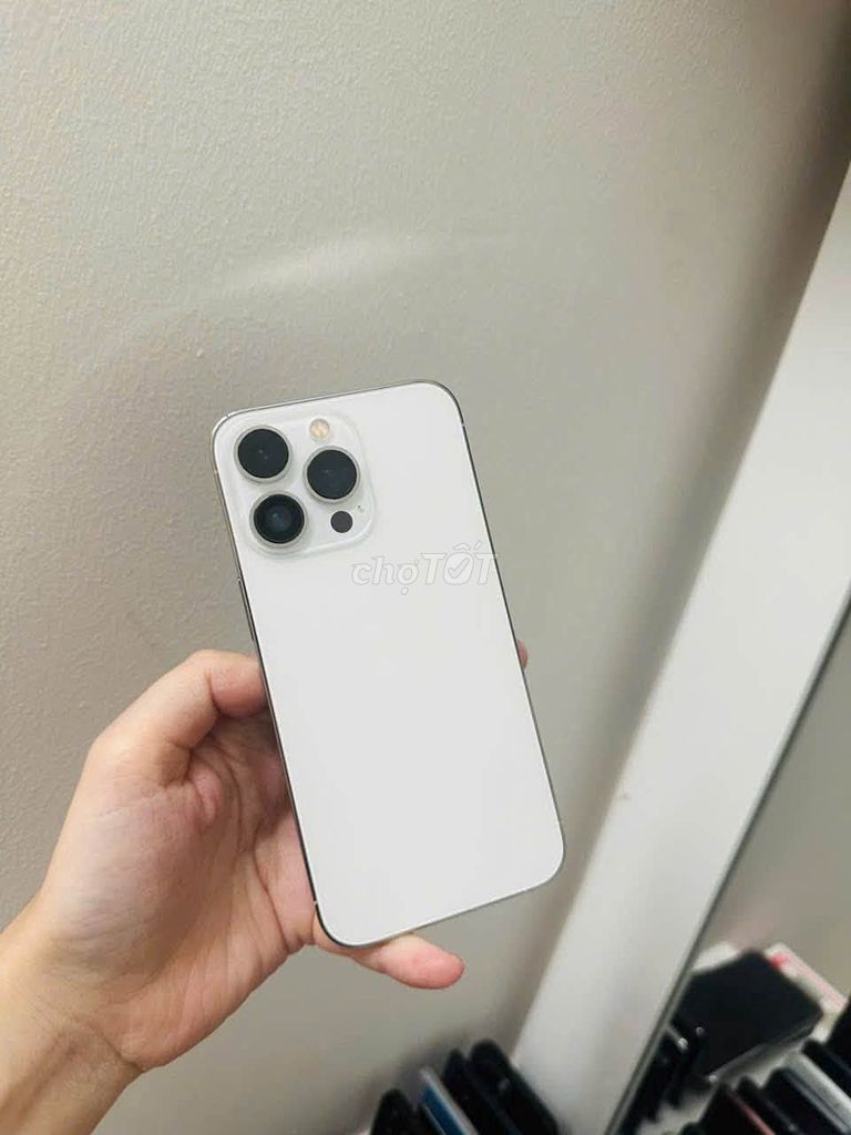 iPhone 13 Pro 256GB Trắng Đã sử dụng. Mua bán Điện thoại tại Thành phố Thủ Đức Tp Hồ Chí Minh được đăng bởi Hội Đồ Điện Tử hình 1