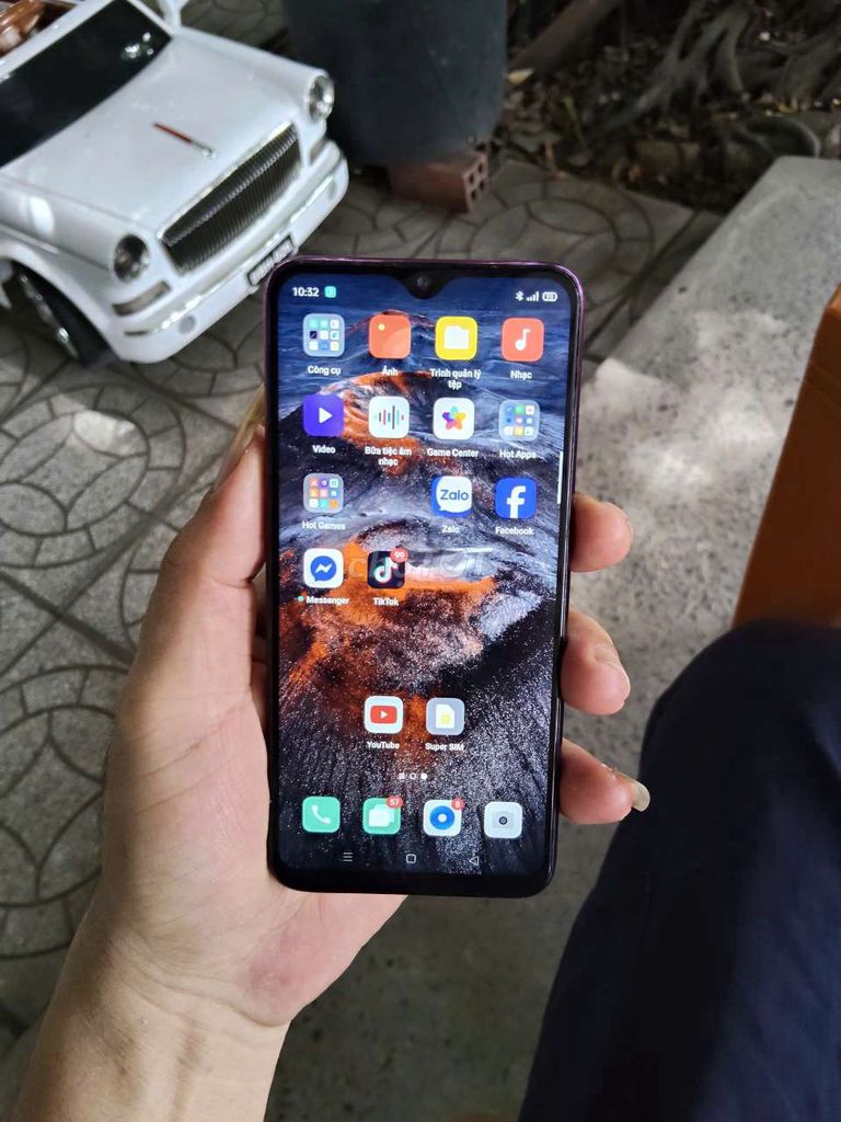 OPPO F9 .ram 4 bn 64G ngoại hình khá pin cầm ok. Mua bán Điện thoại tại Quận Bình Thuỷ Cần Thơ được đăng bởi cầu rạch súc 91b Nguyễn Văn Linh  hình 1