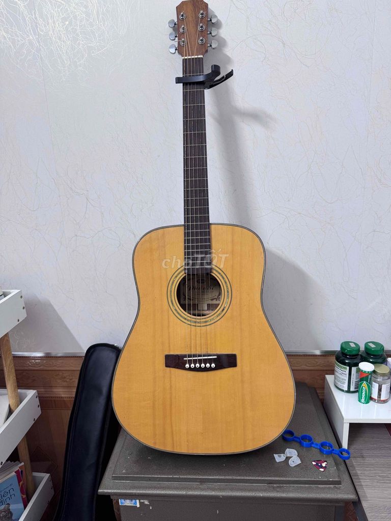 Guitar Acoustic dáng Dreadnought – Vân gỗ đẹp, âm. Mua bán Nhạc cụ tại Thành phố Huế Thừa Thiên Huế được đăng bởi Nguyễn Đình Hải hình 1