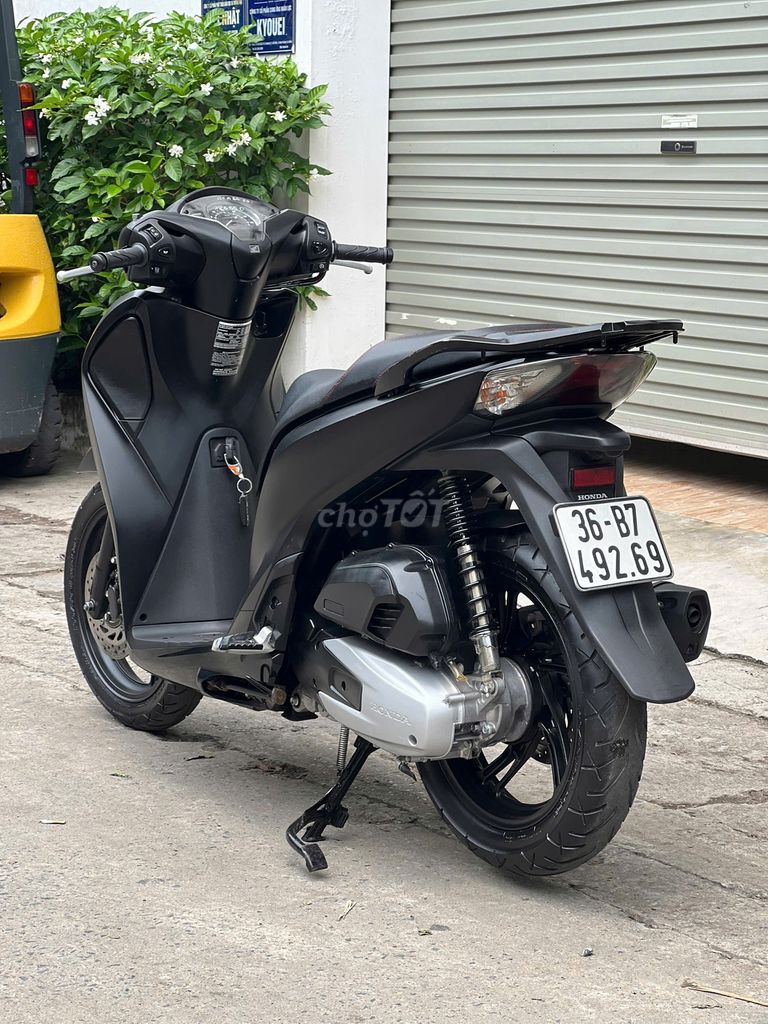 SH 150, ABS, 2019, ĐÈN LED, VỎ NHỰA, MÁY MÓC ZIN. Mua bán Xe máy tại Quận Nam Từ Liêm Hà Nội được đăng bởi E Thuý hình 4