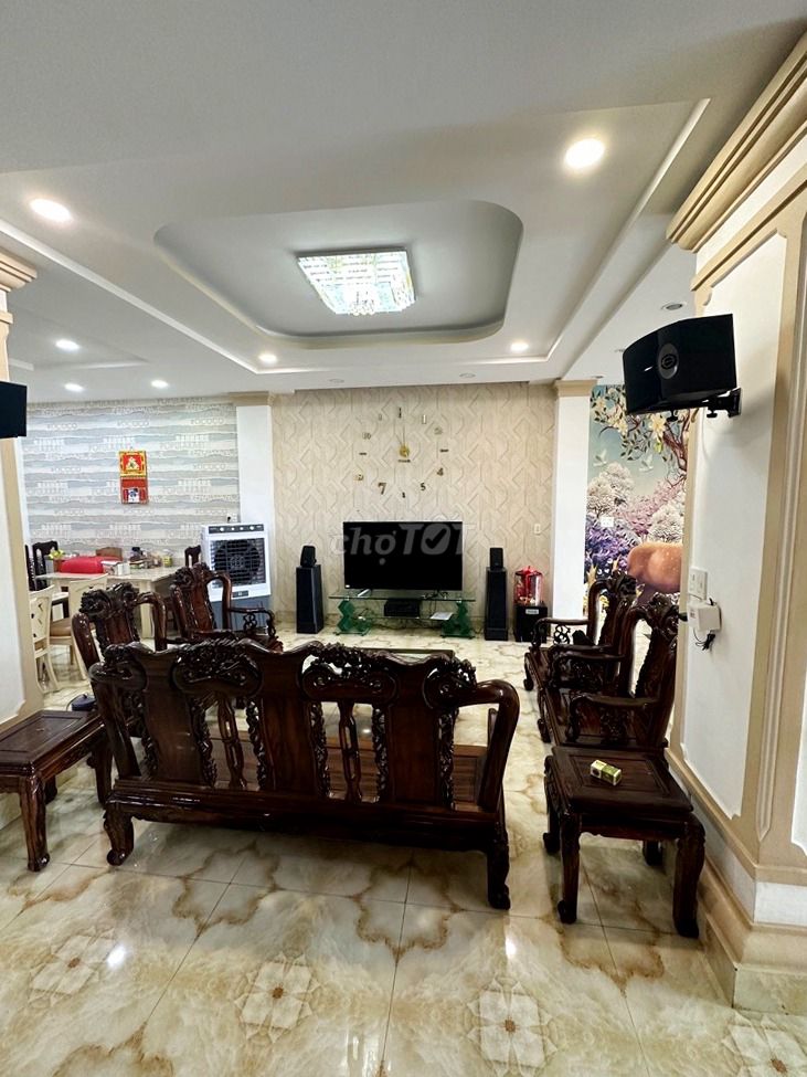 Mặt tiền kinh doanh Trần Thị Ngôi 8x20 160m2 P4 Q8 chỉ 27 tỷ 5