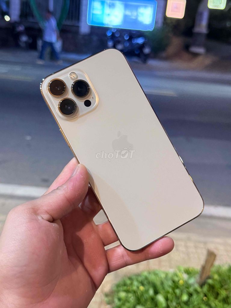 iPhone 13 Pro Max 128GB Vàng. Mua bán Điện thoại tại Thành phố Đà Lạt Lâm Đồng được đăng bởi LỘC ĐÀ LẠT hình 1