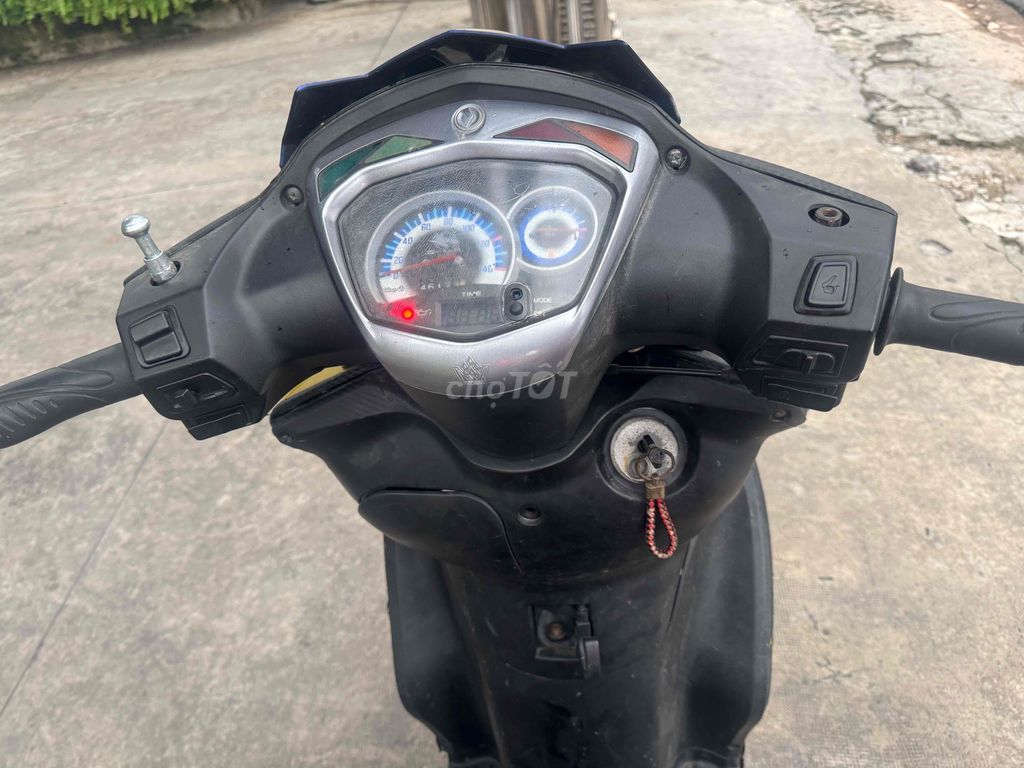 attila Elizabet sym shark 125 Fi trao đổi cà thẻ. Mua bán Xe máy tại Quận Tân Bình Tp Hồ Chí Minh được đăng bởi Tuấn Phụng hình 11