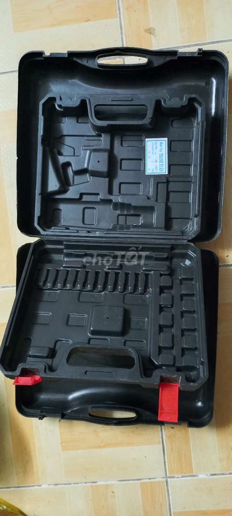 Thùng đồ nghề Bosch Nhựa Đen. Mua bán Đồ chuyên dụng, Giống nuôi trồng tại Quận 8 Tp Hồ Chí Minh được đăng bởi Tân  hình 1
