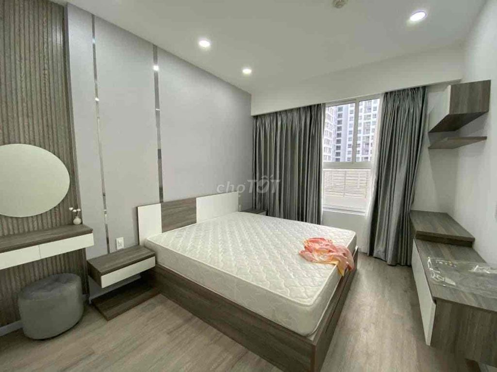 Bán căn 3PN 2WC y hình giá 5.26 tỷ full nội thất Orchard Parkview