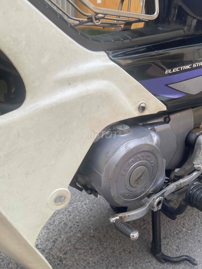 Honda Dream lùm 1994 bstp chạy ngon lành. Mua bán Xe máy tại Quận Gò Vấp Tp Hồ Chí Minh được đăng bởi Nam Nguyễn hình 10
