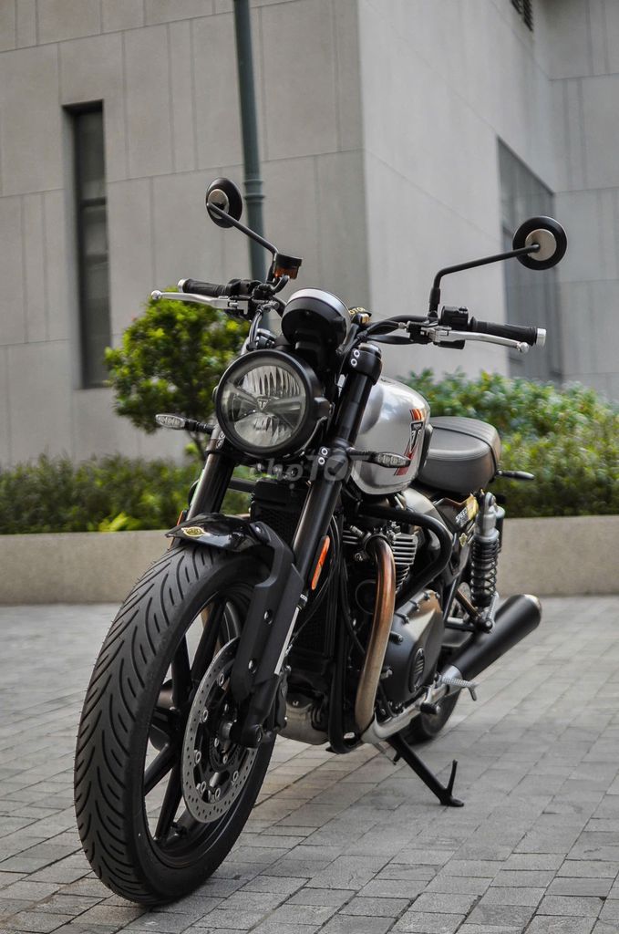 THANH MOTOR Cần Bán Triumph Speedtwin 900 2025. Mua bán Xe máy tại Quận Hoàng Mai Hà Nội được đăng bởi Lê Chí Thanh hình 5