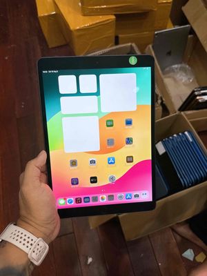 Máy tính bảng Ipad Air 3 256G zin keng pin cao. Mua bán Máy tính bảng tại Quận Bắc Từ Liêm Hà Nội được đăng bởi Bảo Sơn Mobile