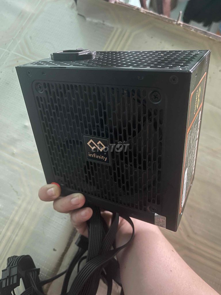 Nguồn Infinity Eco 550w v2 còn bh 2 năm
