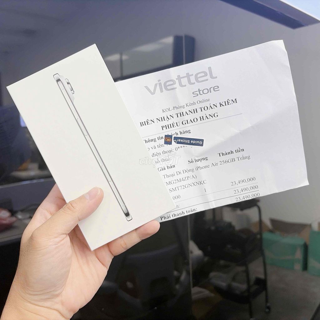 iPhone Air 256GB Trắng Newseal Bill Viettel. Mua bán Điện thoại tại Huyện Long Thành Đồng Nai được đăng bởi Gume Mobile Long Thành hình 1