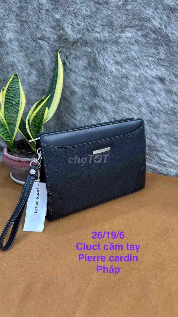 Pierre Cardin Clutch authentic. Mua bán Túi xách tại Quận Ninh Kiều Cần Thơ được đăng bởi Khang Linh hình 1