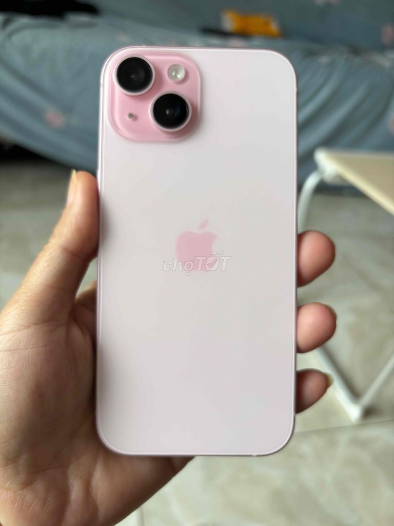 iPhone 15 128GB , như mới, còn bh gần 7 tháng. Mua bán Điện thoại tại Quận Hà Đông Hà Nội được đăng bởi Tuyết hình 1