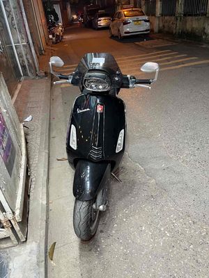 vespa up. Mua bán Xe máy tại Quận Long Biên Hà Nội được đăng bởi Vuong Quoc Giang