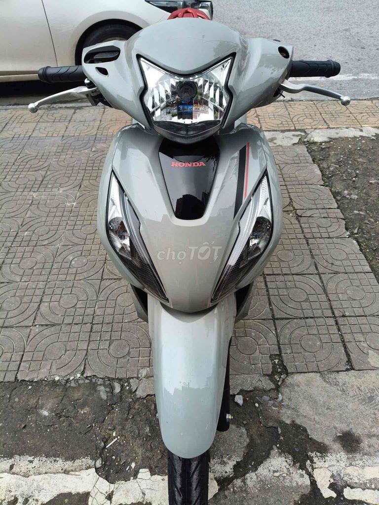 xe máy. Mua bán Xe máy tại Thành phố Cẩm Phả Quảng Ninh được đăng bởi Việt Thắng hình 1