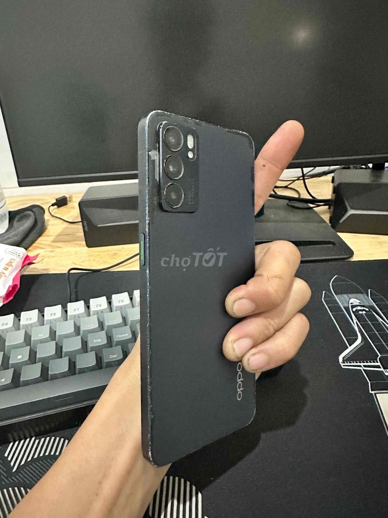 Oppo Reno6 Đen. Mua bán Điện thoại tại Huyện Cần Đước Long An được đăng bởi le minh hình 1