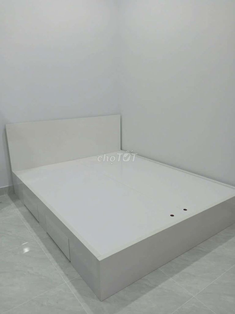 Giường gỗ MDF trắng038