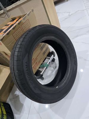 Lốp xe Mazda 3 mã Yokohama 205/60R16 mới bị phồng. Mua bán Phụ tùng xe tại Quận Nam Từ Liêm Hà Nội được đăng bởi hoàng anh ngọc