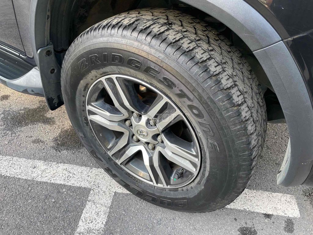 Toyota Fortuner 2018 - Cực đẹp - BH chính hãng. Mua bán Ô tô tại Quận Nam Từ Liêm Hà Nội được đăng bởi Đại lý Toyota Mỹ Đình hình 10