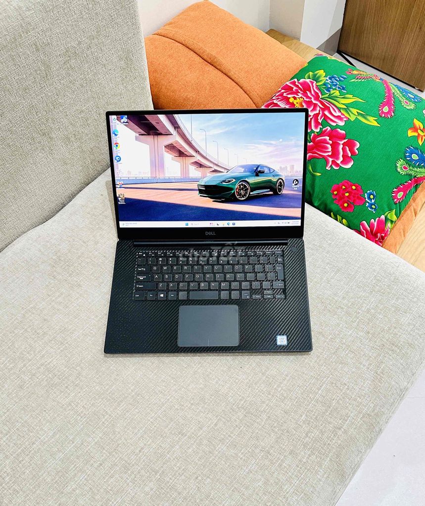 Dell XPS 7590 4K OLED i7/16GB/512GB GTX 1650. Mua bán Laptop tại Quận Hồng Bàng Hải Phòng được đăng bởi Trần Mạnh Cường hình 1