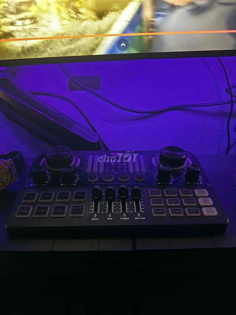 Soundcard S30 Live Mixer Đen. Mua bán Tivi, Âm thanh tại Thành phố Biên Hòa Đồng Nai được đăng bởi A chảy hình 1