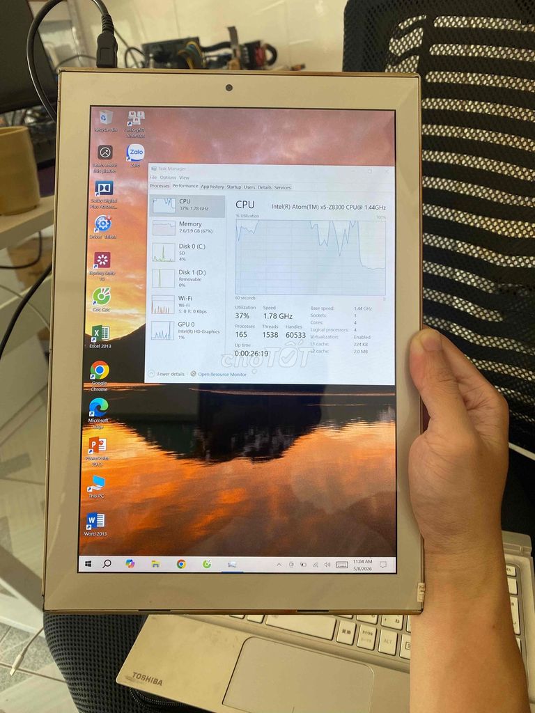 Toshiba 2 in 1 | 128G | cảm ứng, win 10. Mua bán Máy tính bảng tại Huyện Định Quán Đồng Nai được đăng bởi HC Computer hình 1