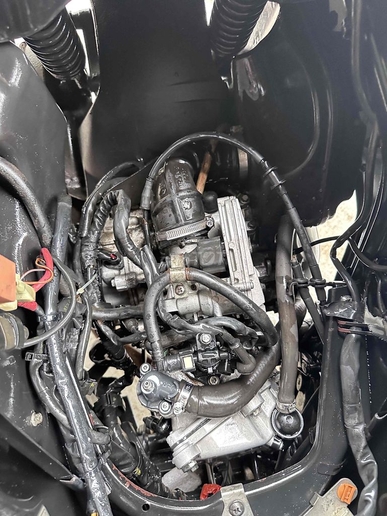 RÃ PHỤ TÙNG XE VESPA GTS 4VAL IE 2010. Mua bán Phụ tùng xe tại Quận 12 Tp Hồ Chí Minh được đăng bởi Ta Thanh Thai hình 5