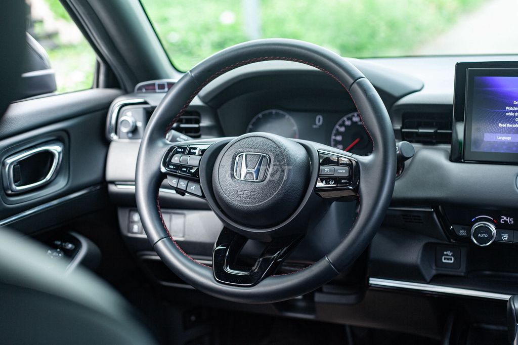 Honda HR-V RS 2024 - 3300 km. Mua bán Ô tô tại Thành phố Thủ Đức Tp Hồ Chí Minh được đăng bởi H2T Auto hình 17