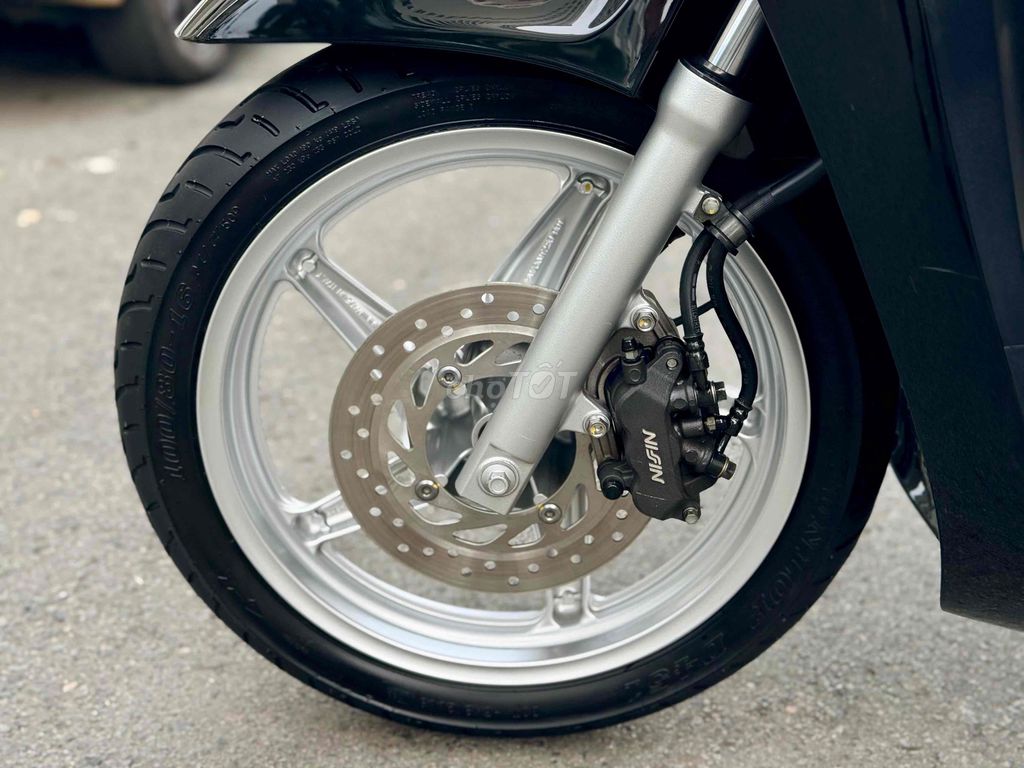 SH 150 Nhập Ý Sm 1039 BSĐG 977.97 Chính Chủ. Mua bán Xe máy tại Quận 6 Tp Hồ Chí Minh được đăng bởi Minh Thành  hình 5