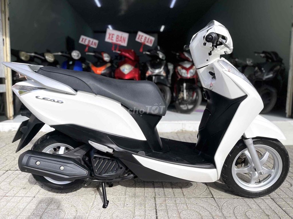 📣 Honda Lead Fi 125cc đời cuối Trắng Ngọc-Trinh Zi. Mua bán Xe máy tại Thành phố Rạch Giá Kiên Giang được đăng bởi Xe Máy Thanh Phương hình 8