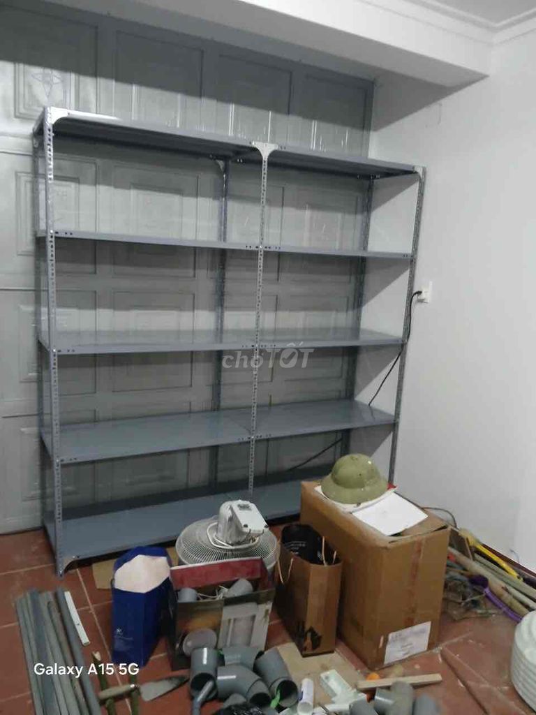 Kệ sắt phun sơn tĩnh điện Xám chống han rỉ. Mua bán Tủ, kệ gia đình tại Quận Bắc Từ Liêm Hà Nội được đăng bởi Nội Thất Giá Kệ Bàn Ghế hình 1