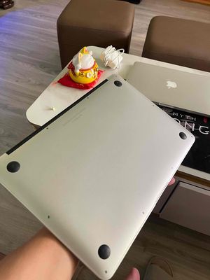 mackbook air 2017 mới keng pin 92%. Mua bán Laptop tại Thành phố Buôn Ma Thuột Đắk Lắk được đăng bởi Thanh