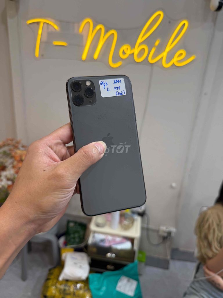 iPhone 11 Pro Max 64GB Xám 94% zin full. Mua bán Điện thoại tại Quận Thanh Xuân Hà Nội được đăng bởi Ngô Tráng T Mobile hình 1