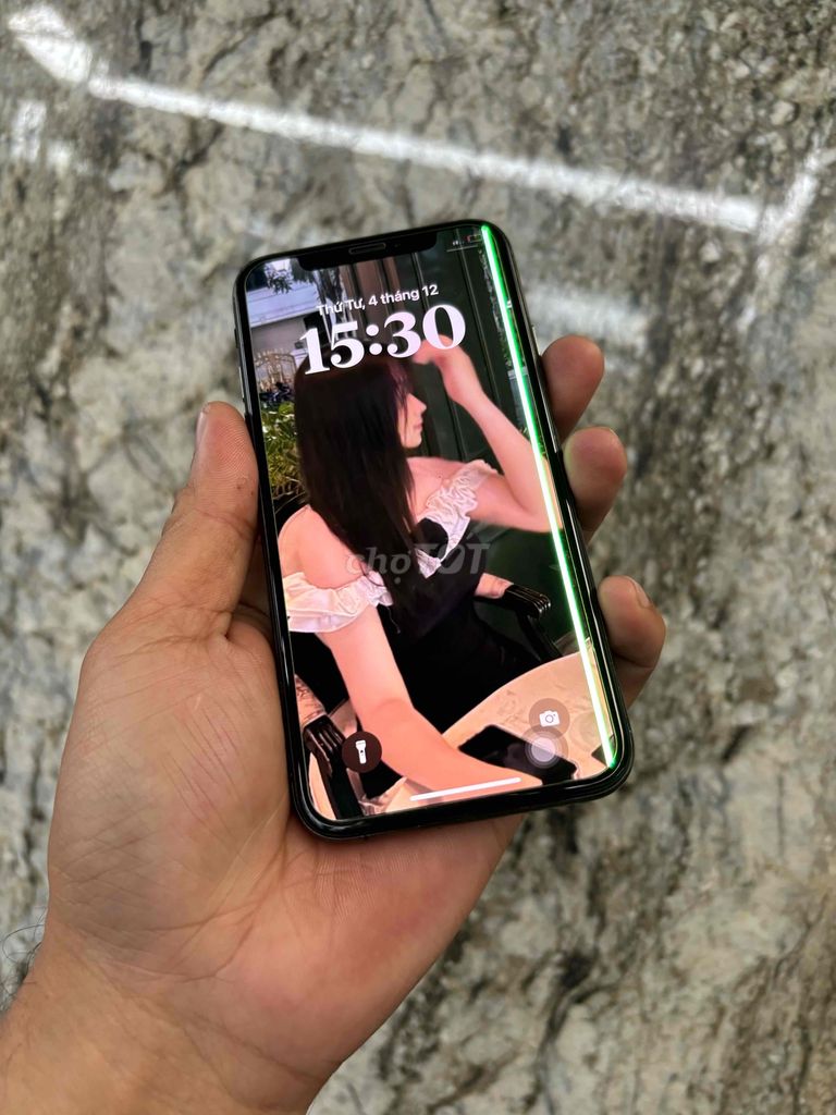 bán iPhone xs quốc tế 64G màn zin sọc Face ID ok