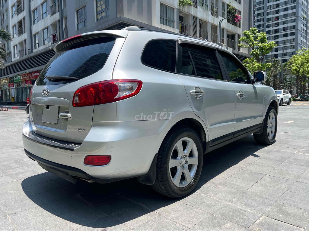 Hyundai SantaFe SLX máy dầu bản full zin 100%. Mua bán Ô tô tại Quận Hai Bà Trưng Hà Nội được đăng bởi Hải Trần hình 5