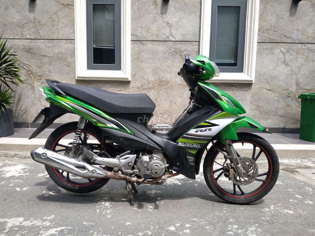 Xe Suzuki Axelo côn tay .bstp xe đẹp máy êm. Mua bán Xe máy tại Quận Gò Vấp Tp Hồ Chí Minh được đăng bởi Huỳnh minh hiệp hình 4