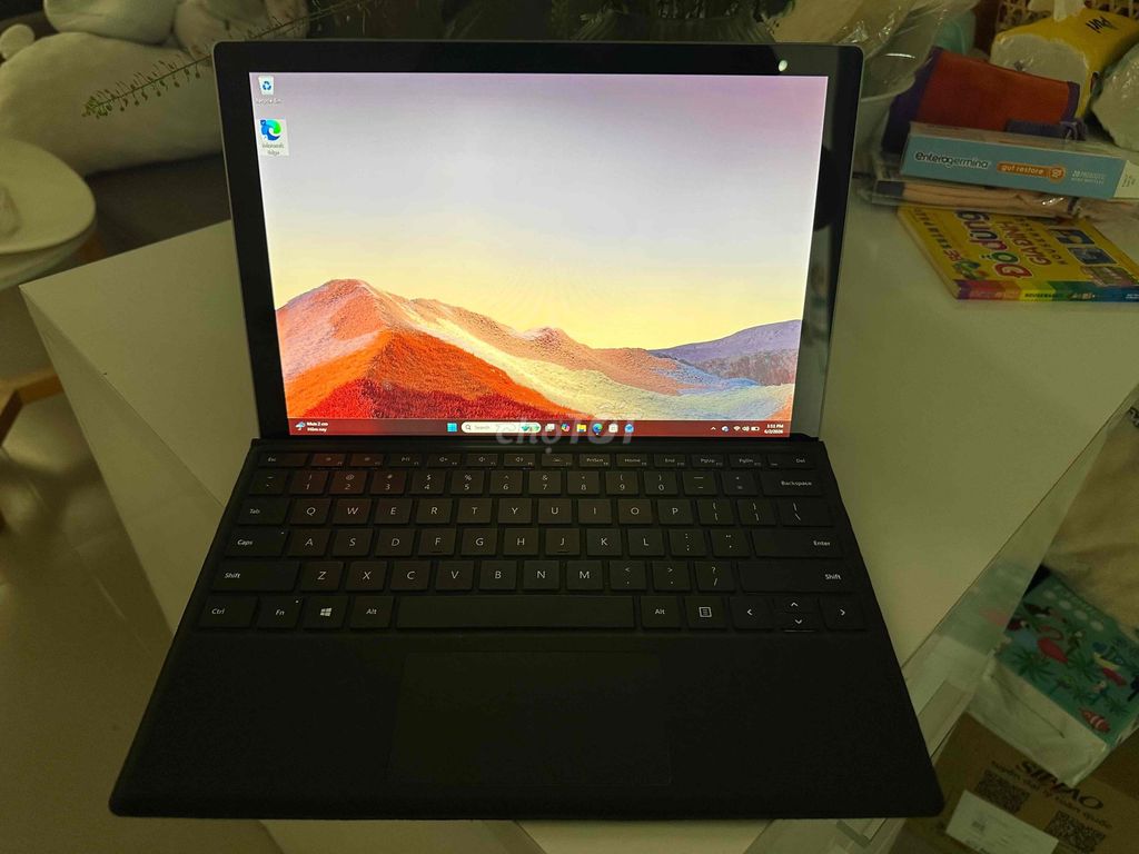 Microsoft Surface Pro 7 i5 8GB/128GB Xám. Mua bán Máy tính bảng tại Thành phố Biên Hòa Đồng Nai được đăng bởi Tân Nguyễn hình 1