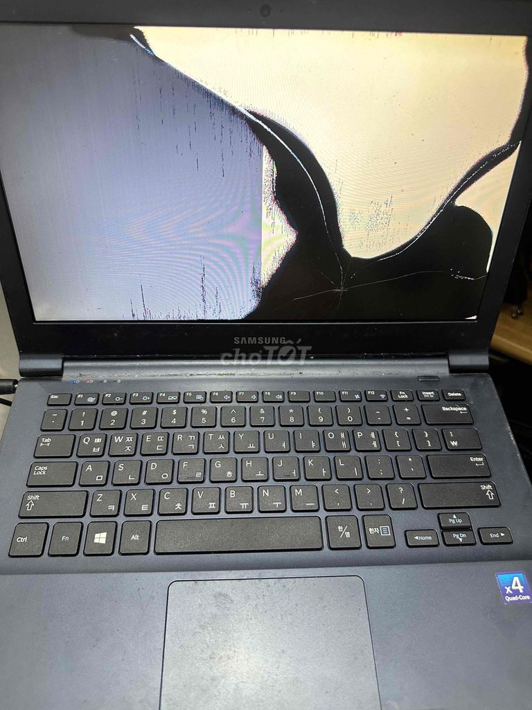 Bán sác latop samsung hư màn. Mua bán Laptop tại Quận 12 Tp Hồ Chí Minh được đăng bởi An Nhiên hình 1