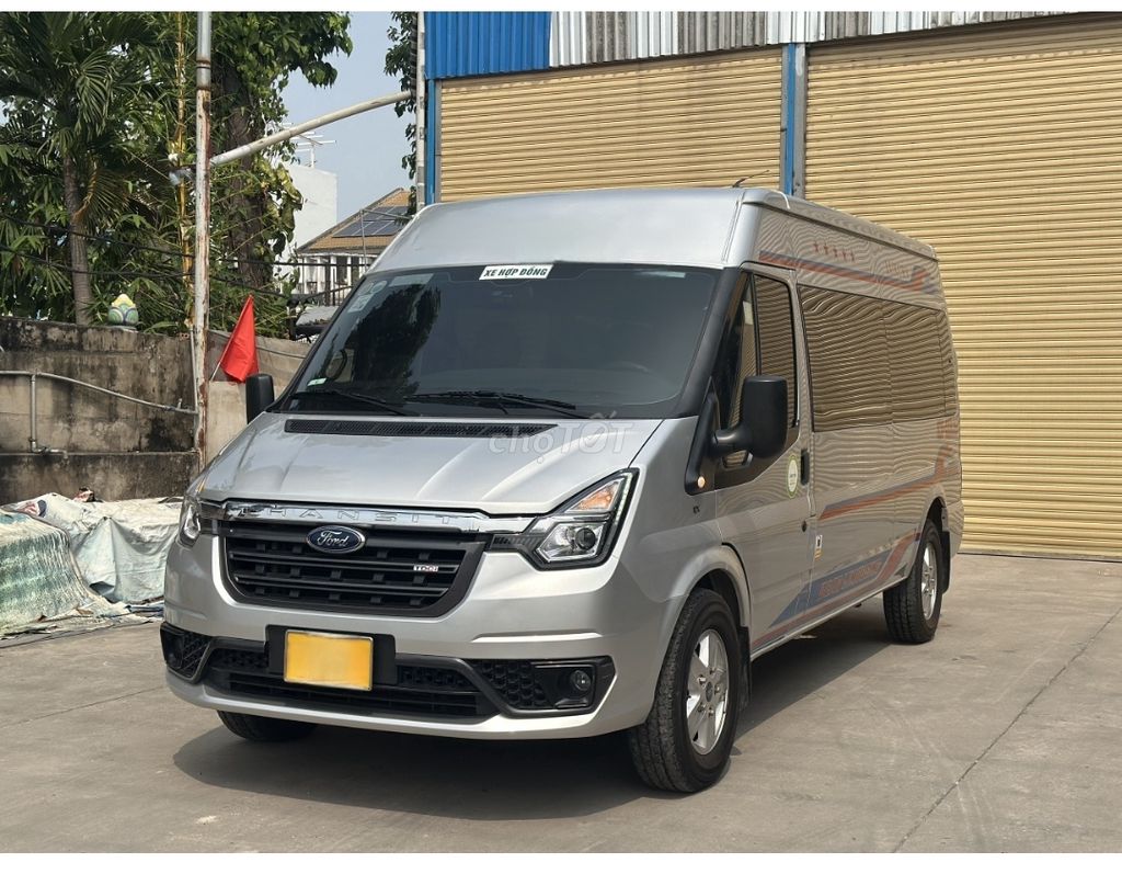 🔴 Ford Transit 2024 Premium 16 - 30000 km