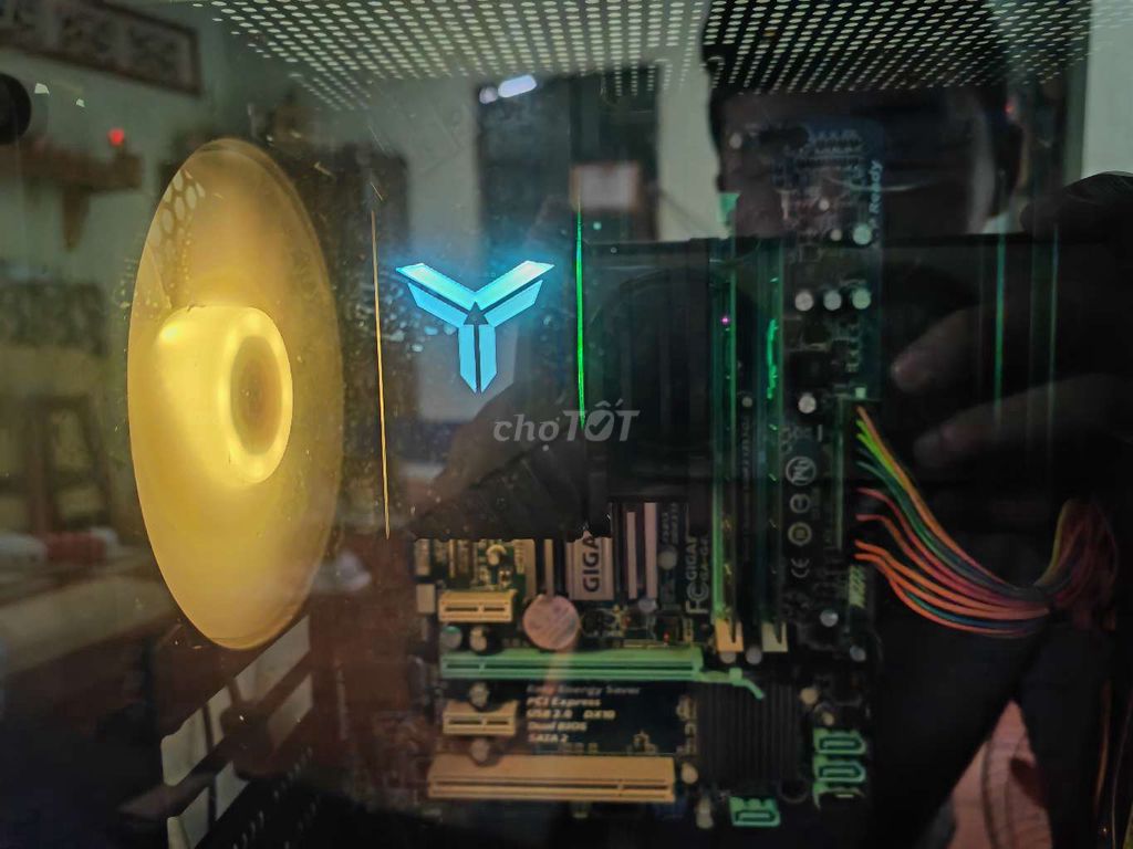 Thùng cpu