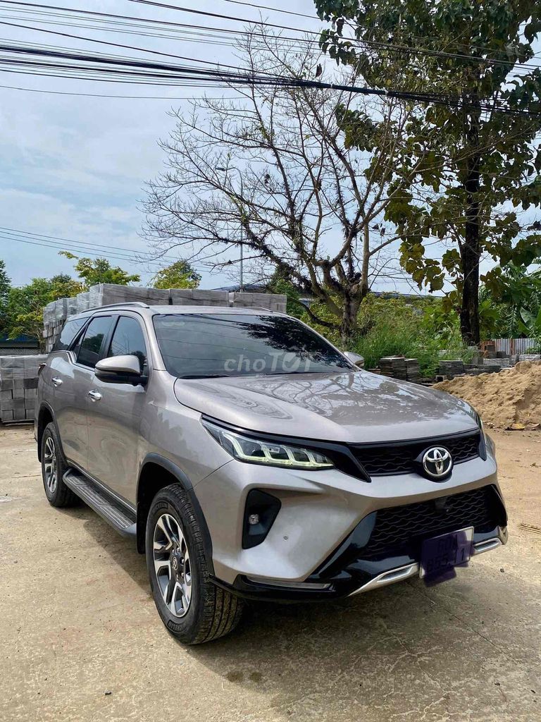 Toyota Fortuner Legender 2021 Xám. Mua bán Ô tô tại Huyện Định Quán Đồng Nai được đăng bởi Hoang hình 4